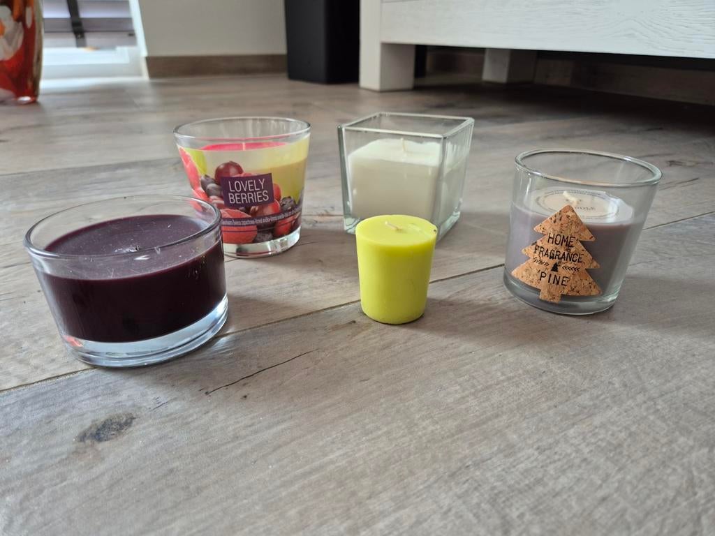 Diverse kaarsen en geurkaarsen in glaasjes, Overige materialen, Nieuw, Groen, Ophalen of Verzenden