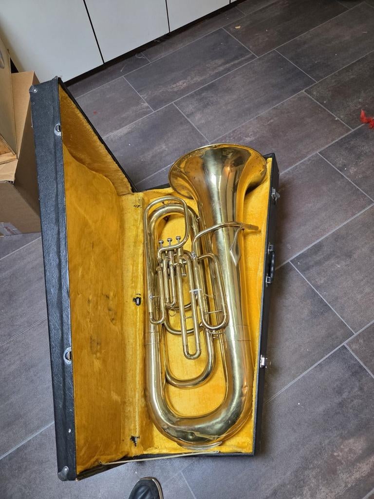 Euphonium met koffer - Gebruikt, maar in goede staat, Ophalen, Gebruikt, Koperblazer, Met koffer of draagtas