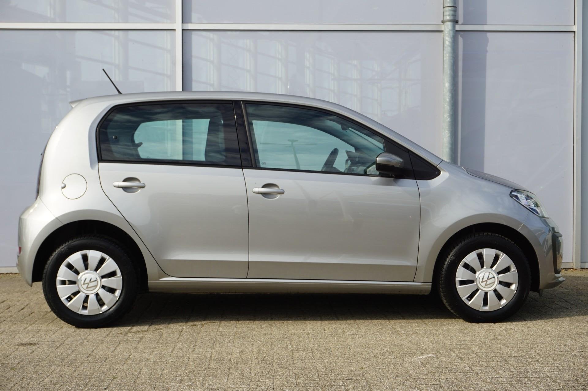 Volkswagen up! 1.0 MPI 65pk | Airco | LED, 12 maanden, Stof, Gebruikt, 4 stoelen