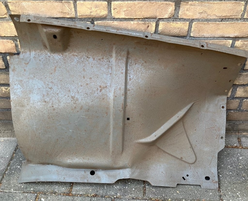 Diverse NOS binnen schermen kofferdeksels v. Volvo 140 240 ., Ophalen, Voor, Nieuw, Spatbord