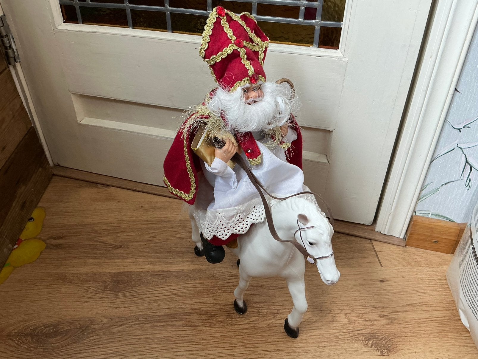 Sinterklaas op paard, Ophalen of Verzenden, Gebruikt