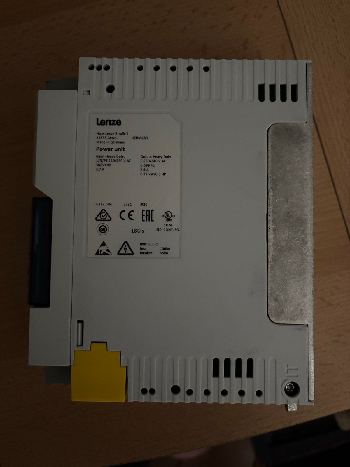 Lenze i550 Frequentieomvormers met Bedieningspaneel en STO, Ophalen, Zo goed als nieuw