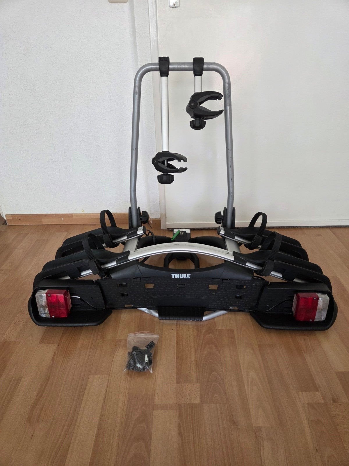 Thule EW G2 921 Fietsendrager-Kantelbaar, Auto diversen, Fietsendragers, Ophalen, Gebruikt, Trekhaakdrager