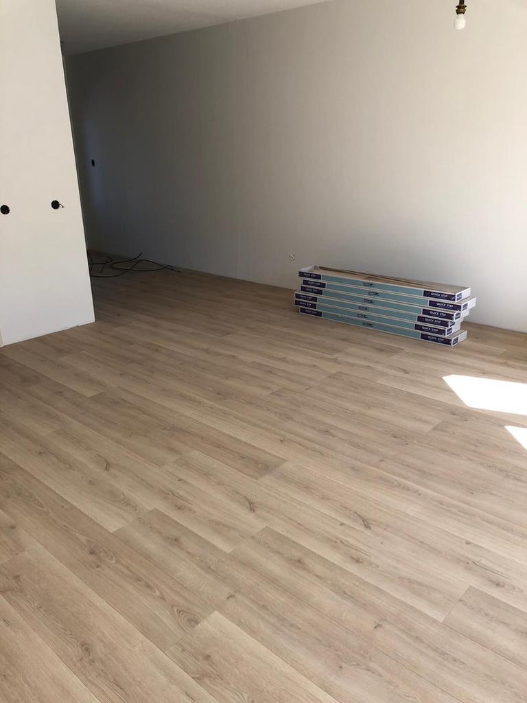 Quick-Step Laminaat 20m2, Huis en Inrichting, Stoffering | Vloerbedekking, Ophalen, Gebruikt, Beige, 10 tot 25 m²