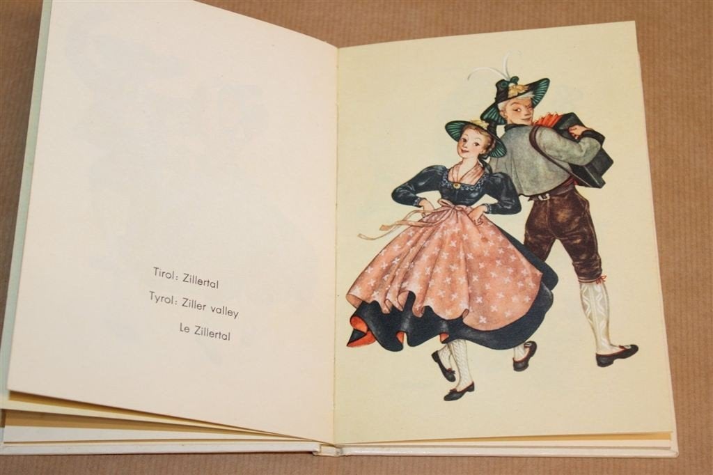 Trachtenbüchlein — Oostenrijkse Klederdracht, Prenten 1963, Ophalen of Verzenden, Gelezen, Europa