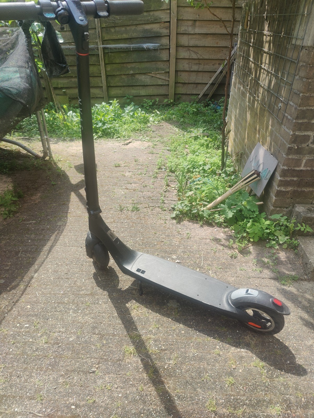 Elektrische step (defect, zonder oplader), Fietsen en Brommers, Ophalen of Verzenden, Gebruikt, Elektrische step (E-scooter), Onbekend