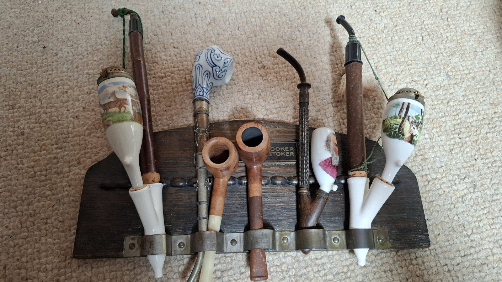 Antieke pijpenverzameling met houten rek, Ophalen of Verzenden, Gebruikt