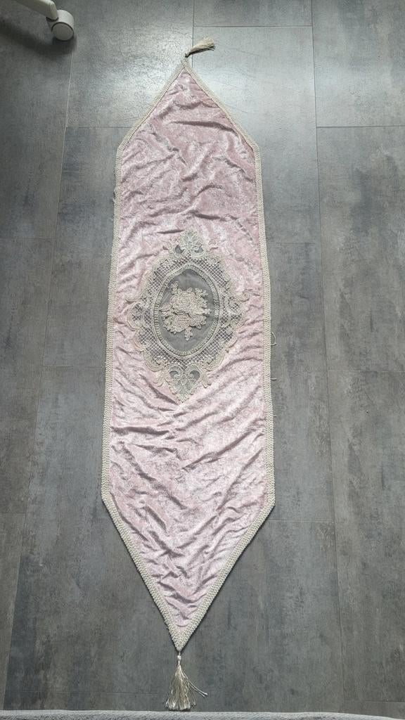 Lichtroze tafelloper met kant, Ophalen of Verzenden, Rechthoek