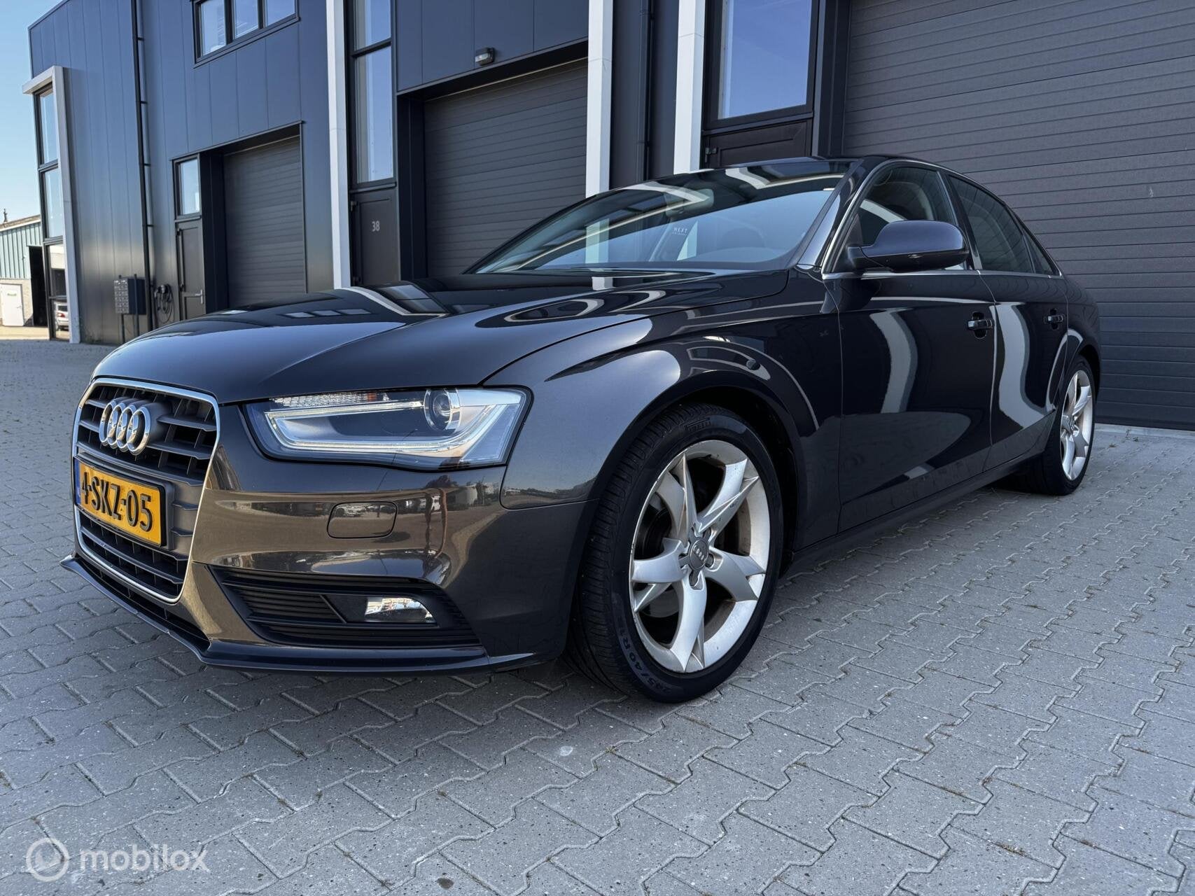 Audi A4 Limousine 1.8 TFSIe Edition 2013, Auto's, Audi, Voorwielaandrijving, Gebruikt, Euro 6, 4 cilinders