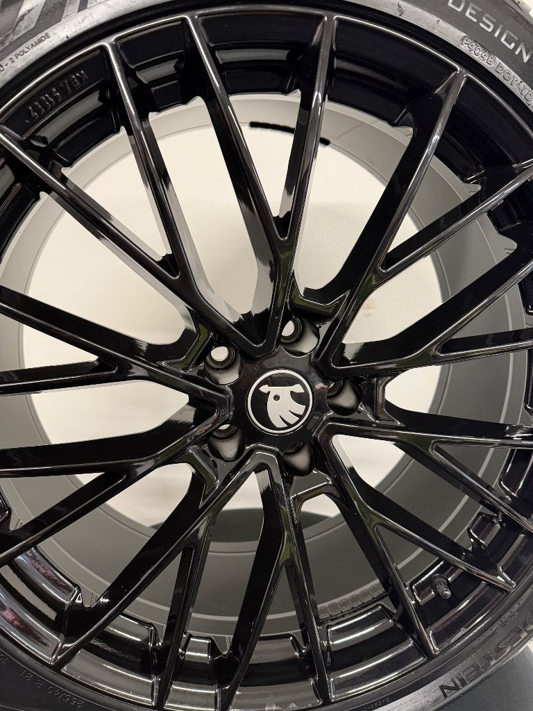 NIEUWE set 21” Skoda Elroq Enyaq VW ID4 velgen + all season, Ophalen, Velg(en), Overige, Nieuw