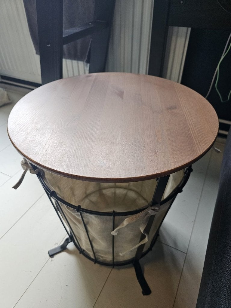 Opbergtafel ÄNGESBYN, Huis en Inrichting, Minder dan 55 cm, Rond, Zo goed als nieuw, Ophalen