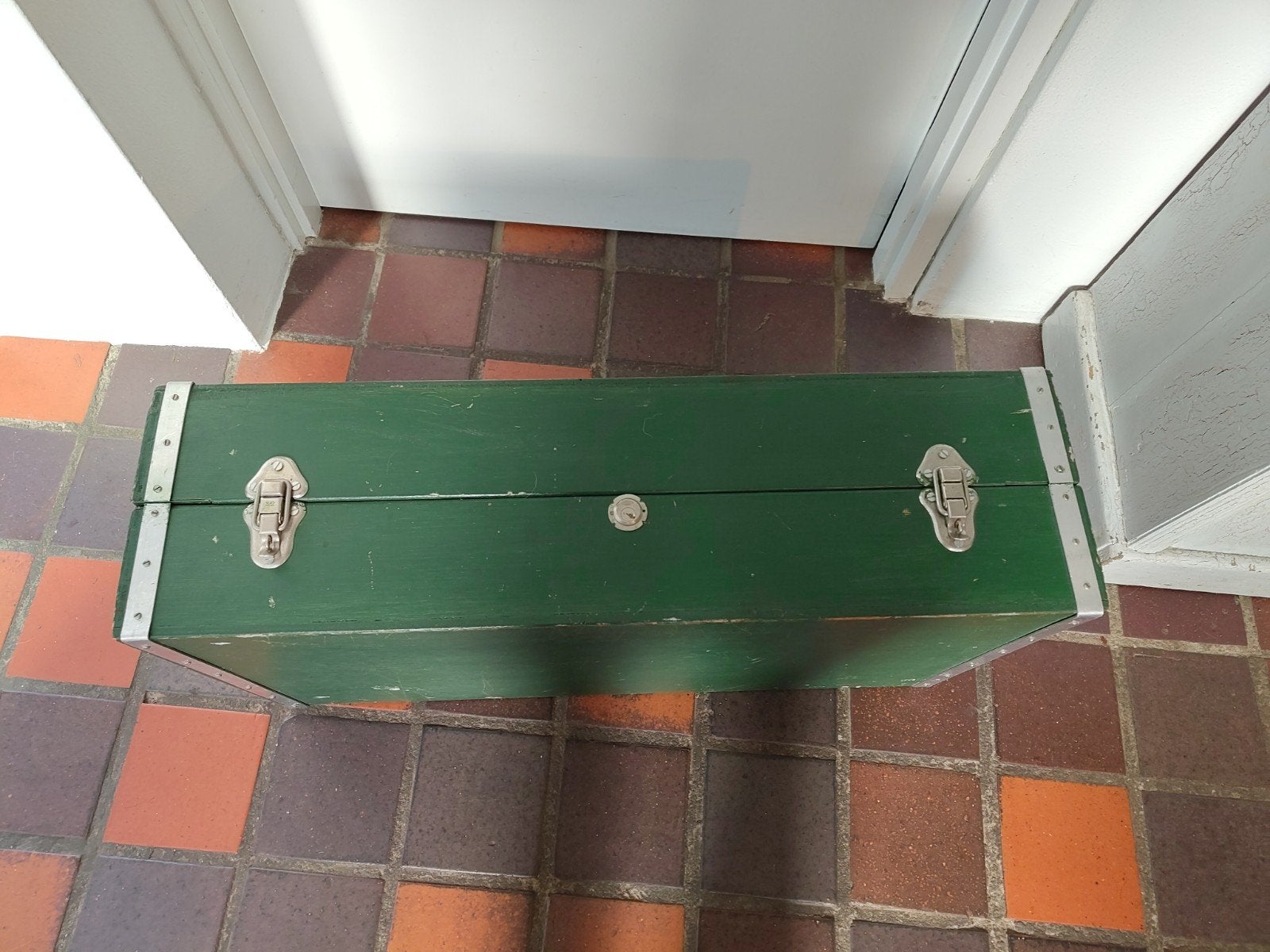 Vintage Groene Houten Kist met Metalen Beslag, Huis en Inrichting, Minder dan 50 cm, Gebruikt, 50 tot 100 cm, 5 – 50