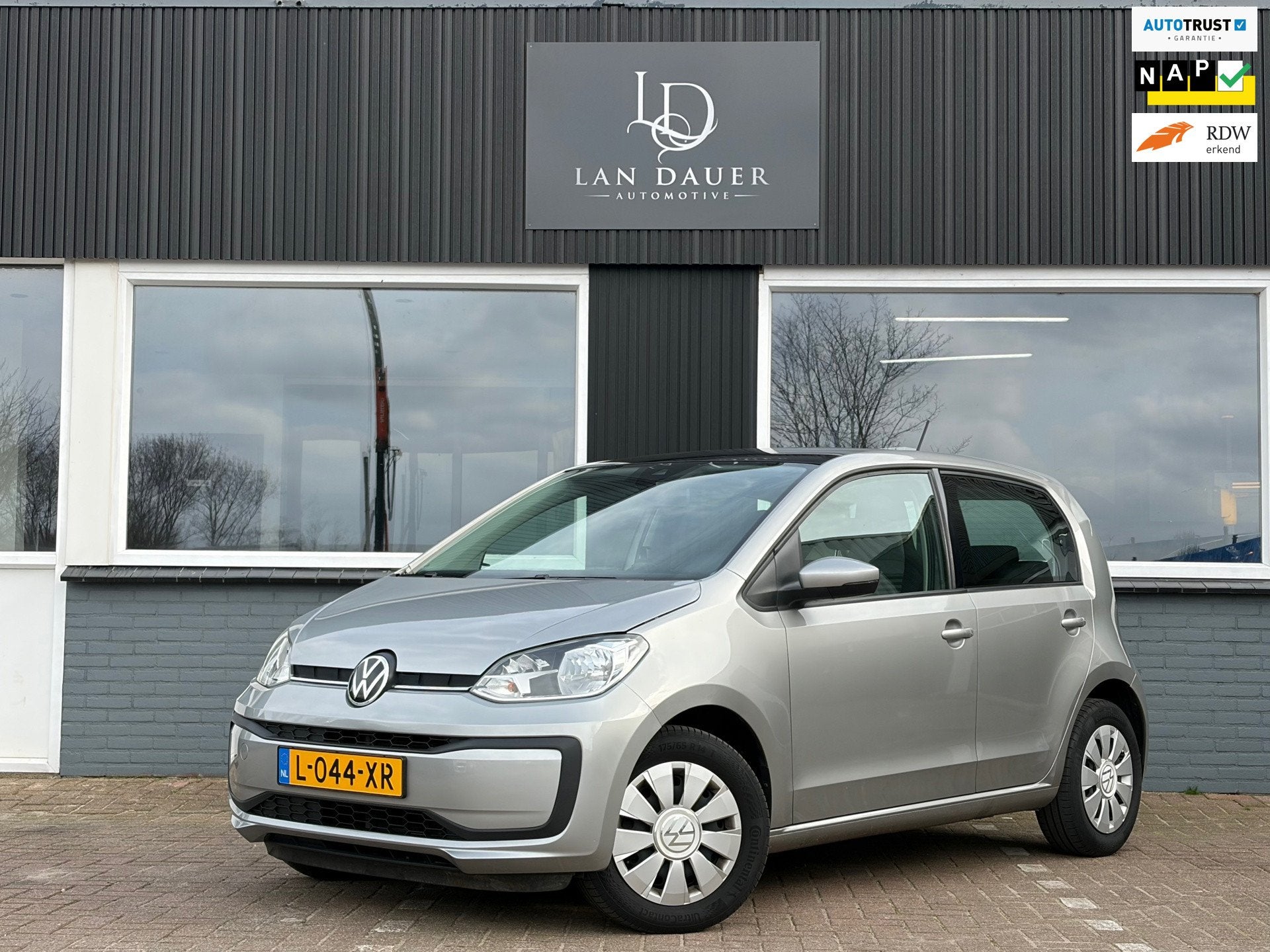 Volkswagen up!
