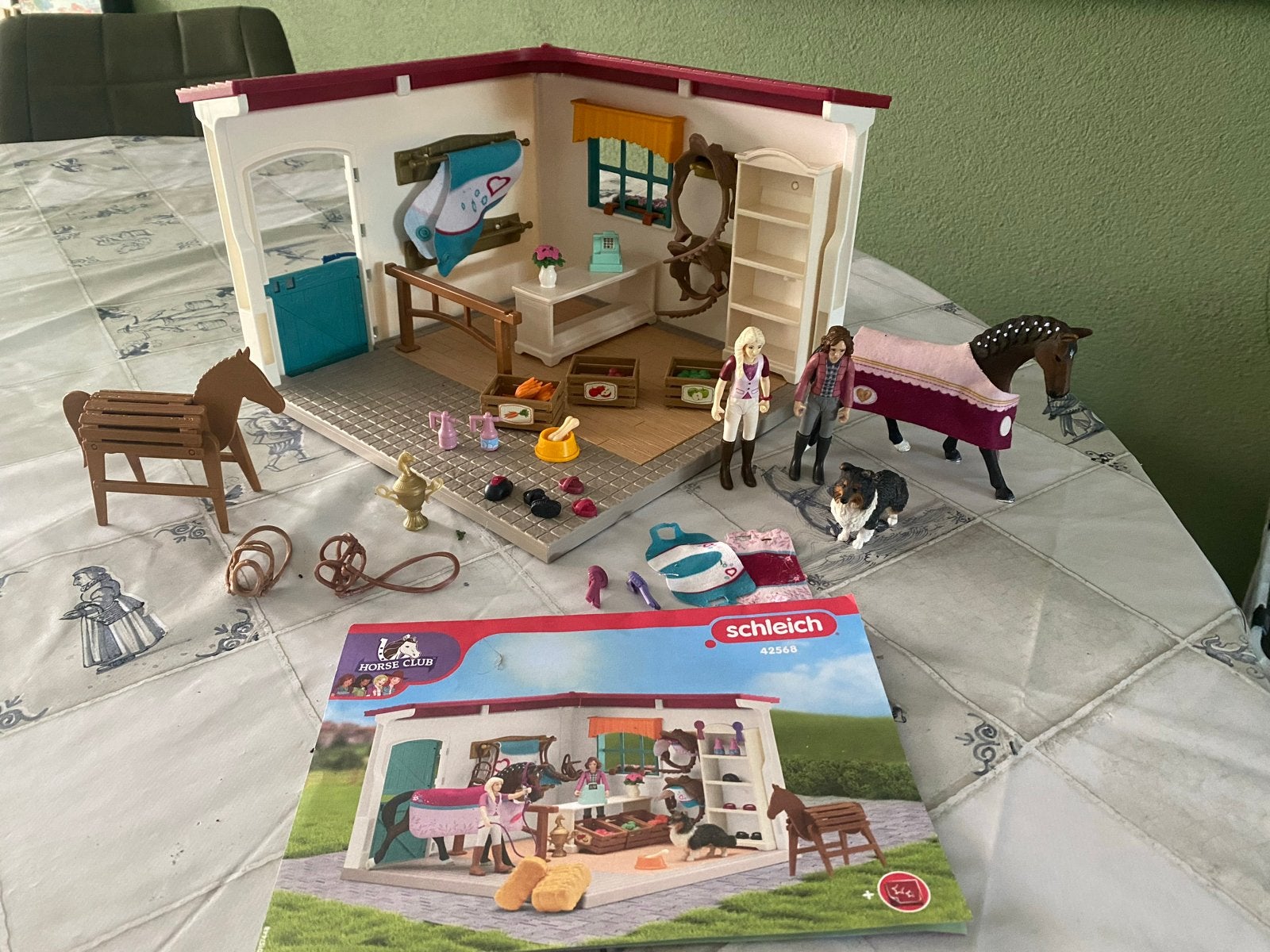 Schleich Horse Club Paardenwinkel 42568, Kinderen en Baby's, Speelgoed | Overig, Ophalen of Verzenden, Zo goed als nieuw, Jongen of Meisje
