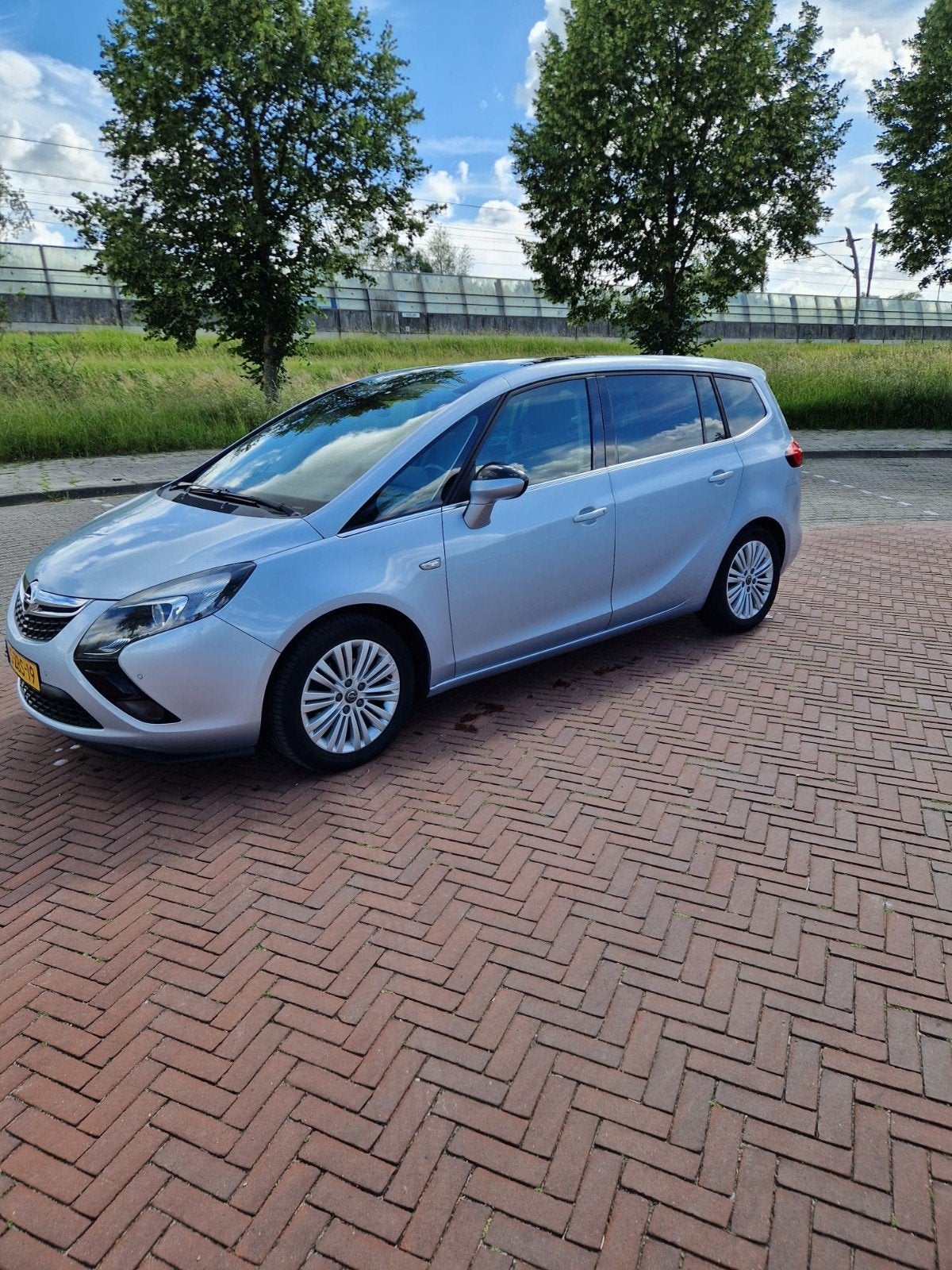Opel Zafira 1.6CDTI 99KW/135PK Ecoflex 2014 Grijs, Auto's, Opel, 136 pk, 4 cilinders, 7 stoelen, Origineel Nederlands
