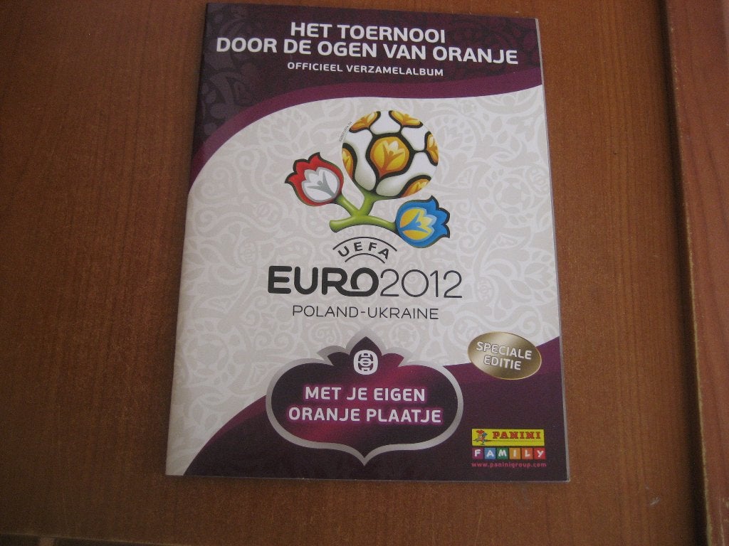 panini plaatjes album 2012 voetbal, Verzamelen, Ophalen of Verzenden, Zo goed als nieuw, Buitenlandse clubs, Poster, Plaatje of Sticker