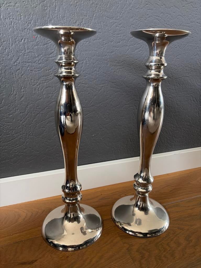 Set van 2 zilverkleurige kandelaars - Elegant en modern, Ophalen