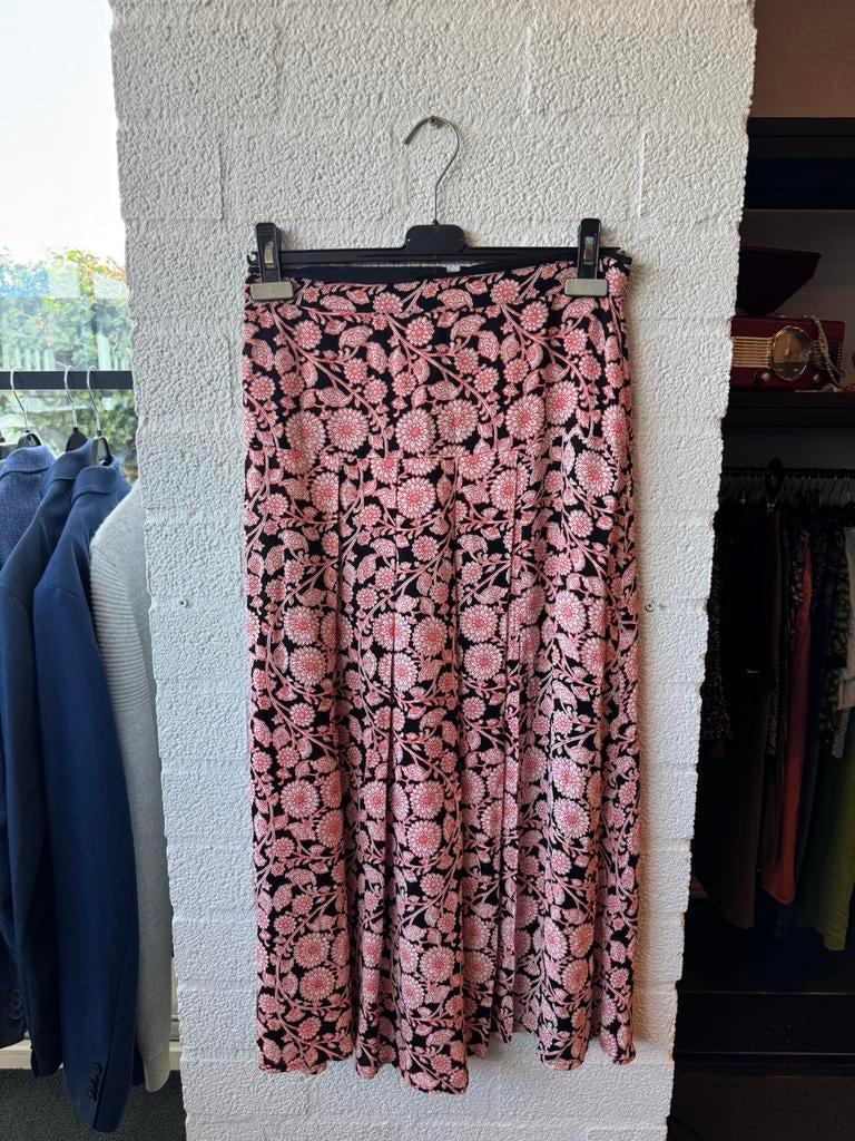 Reiss plisse rok met plooi bloemen maat M, Ophalen of Verzenden, Zo goed als nieuw, Maat 38/40 (M), Onder de knie