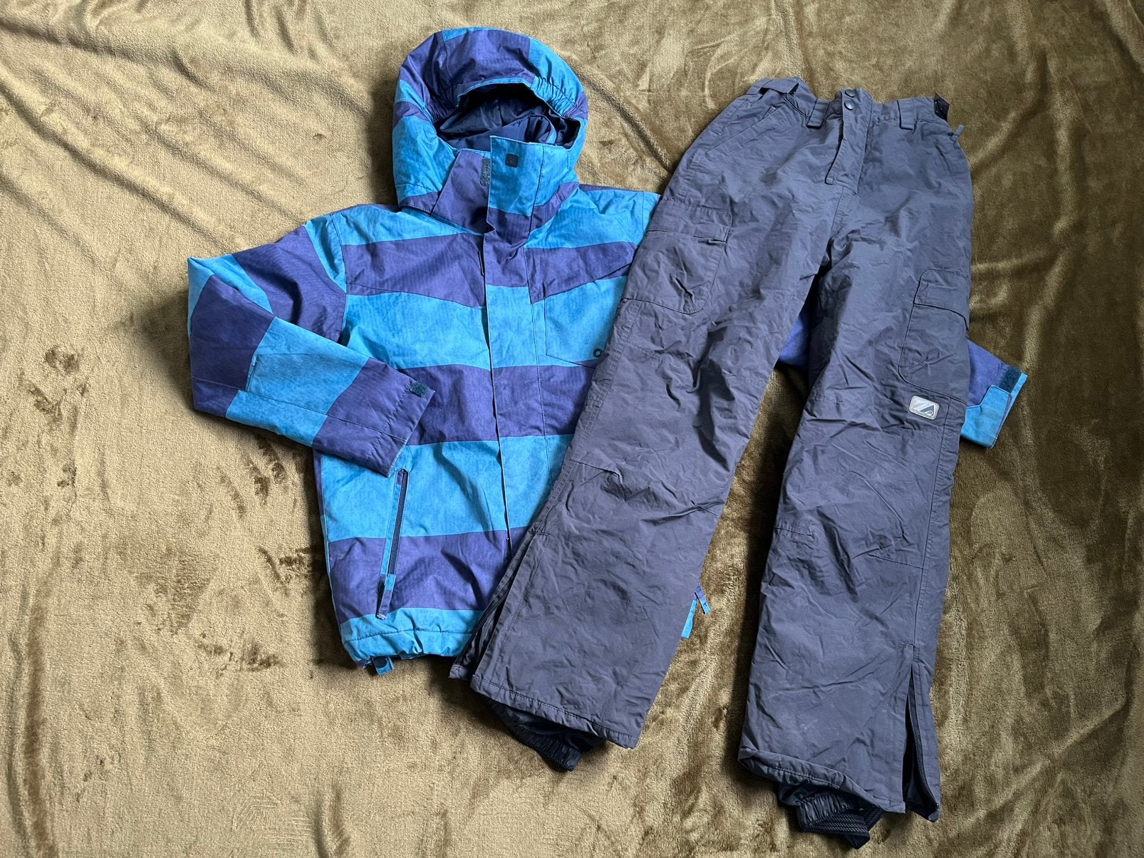 skipak 152 skijas gestreept Quiksilver skibroek snowtex, Sport- of Zwemkleding, Ophalen of Verzenden, Zo goed als nieuw, Quicksilver