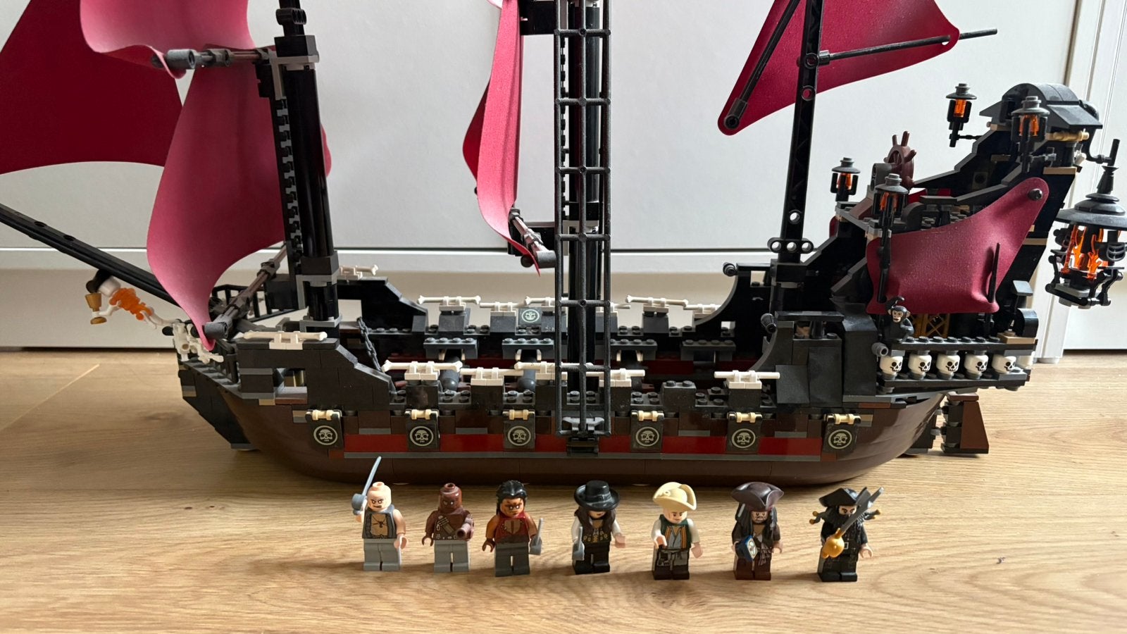 LEGO Pirates of the Caribbean 4195 Queen Anne's Revenge, Ophalen, Lego, Pirates, Zo goed als nieuw