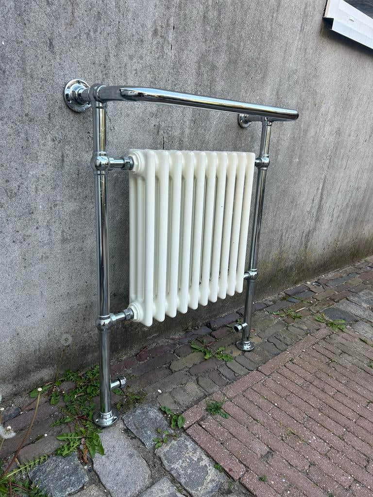 Klassieke handdoek radiator, Ophalen, Radiator, 60 tot 150 cm, 80 cm of meer