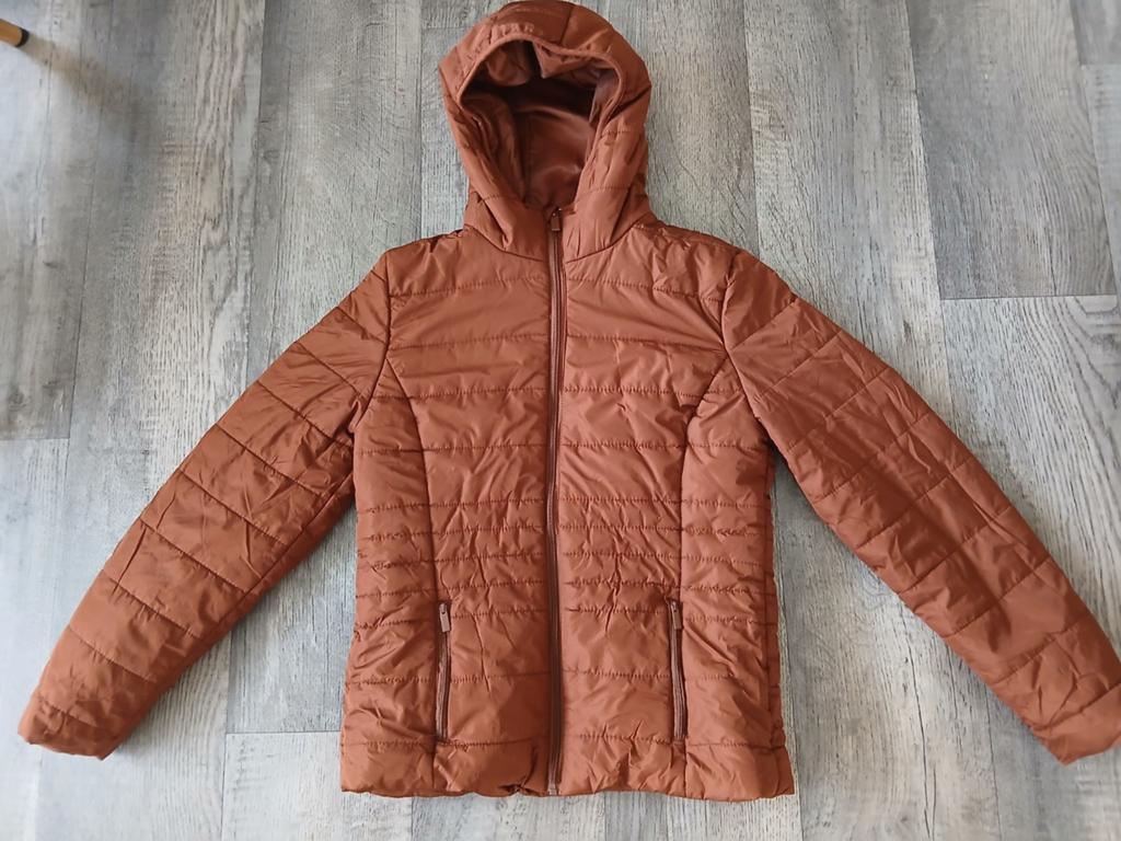 Bruine winterjas Takko maat 38, Maat 38/40 (M), Bruin, Ophalen of Verzenden, Gedragen