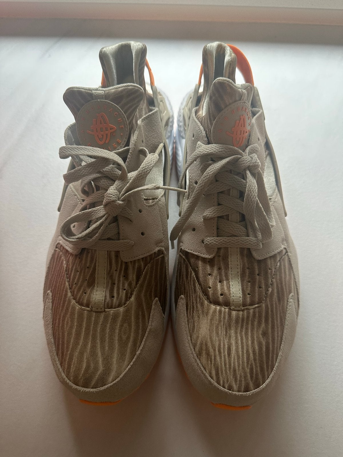 Nike Huarache beige maat 47,5 - Nieuw en ongedragen, Ophalen of Verzenden, Nieuw, Overige kleuren, Sneakers of Gympen