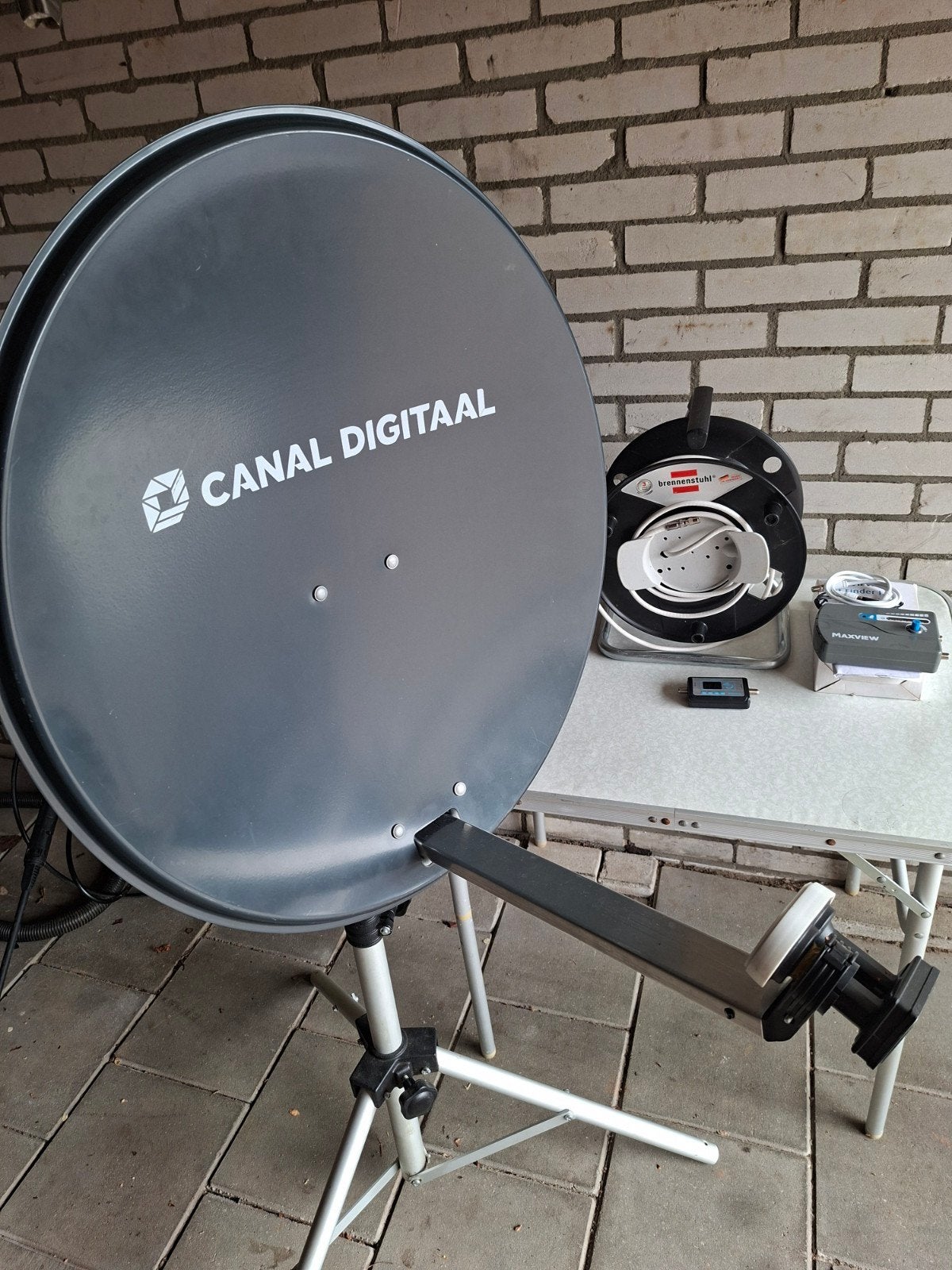 Schotel, Audio, Tv en Foto, Schotelantennes, Ophalen of Verzenden, Overige merken