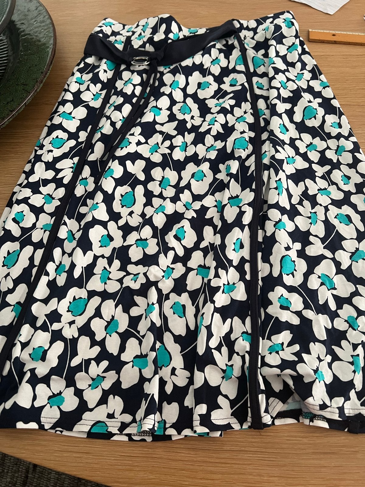 Nieuwe Frank Walder midi rok, zwart met bloemen, maat 38-40, Maat 38/40 (M), Meerkleurig, Nieuw, Ophalen of Verzenden