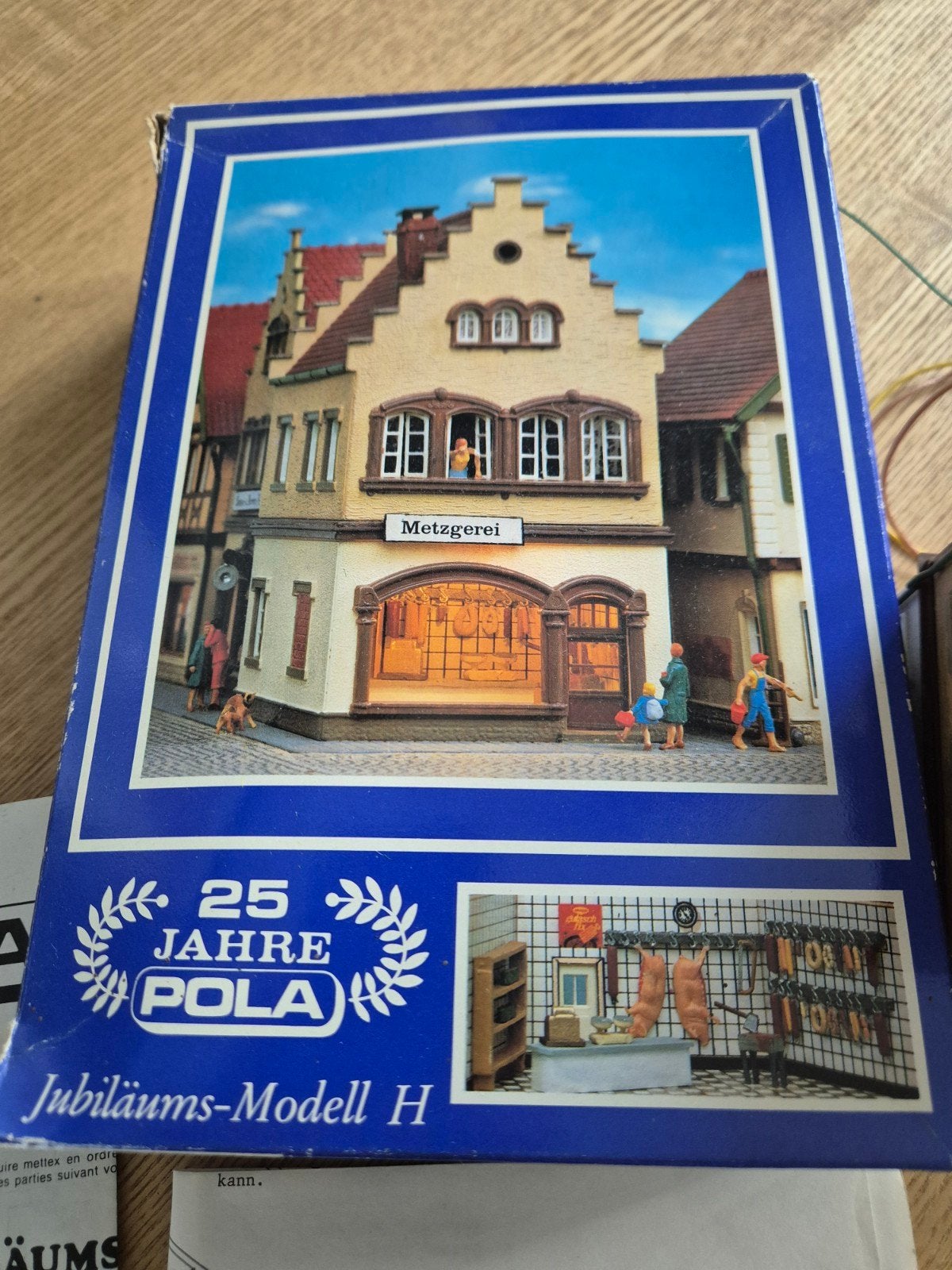 Pola Jubileum Model H slagerij met doos + verlichting H0, Ophalen of Verzenden, Gelijkstroom of Wisselstroom, Brug, Tunnel of Gebouw