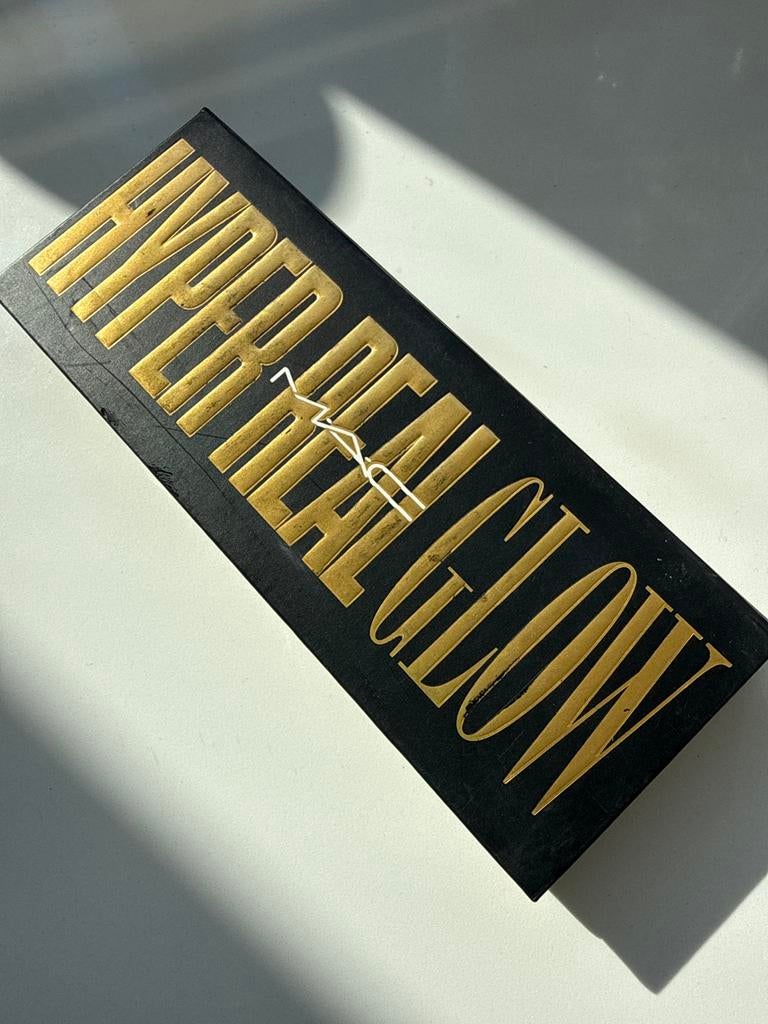 MAC Hyper Real Glow Palette, Sieraden, Tassen en Uiterlijk, Uiterlijk | Cosmetica en Make-up, Wangen, Ophalen of Verzenden, Zo goed als nieuw