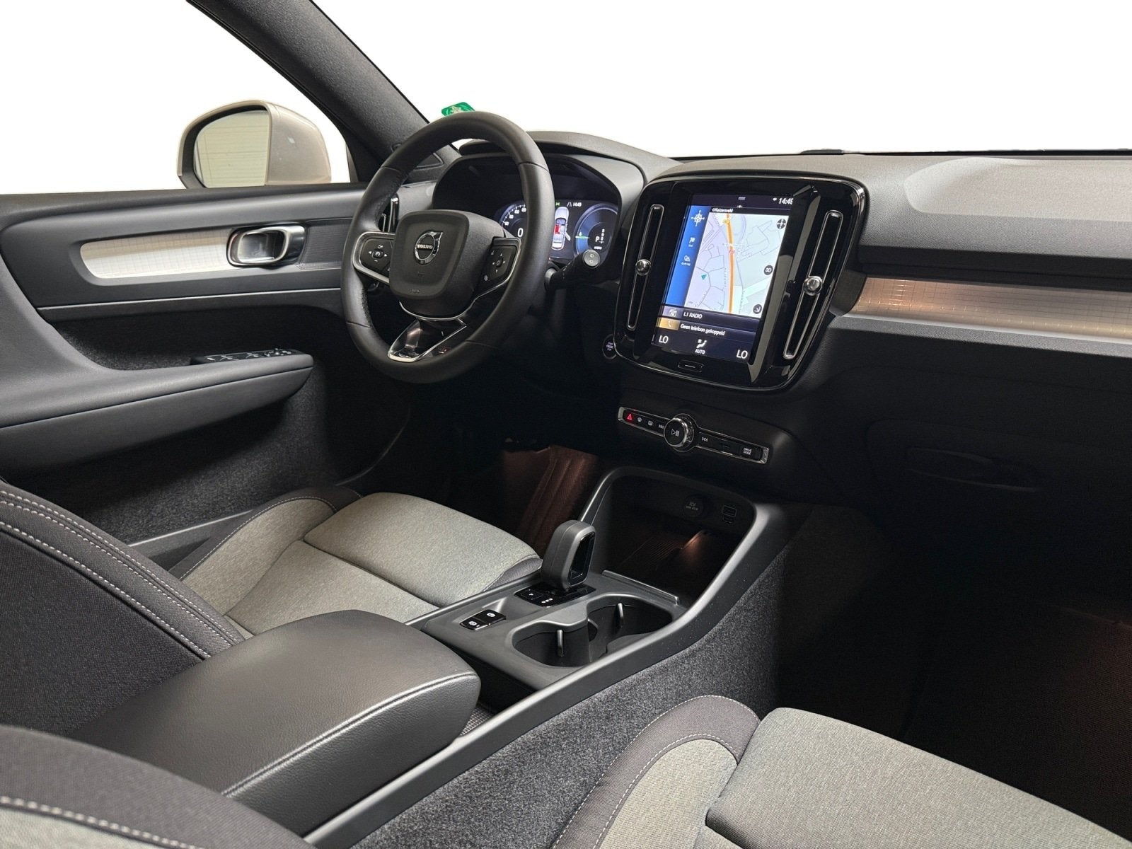Volvo XC40 1.5 T4 Plug-in hybrid Core Bright I Elek. Achterk, Auto's, Euro 6, 1712 kg, Bedrijf, Hybride Elektrisch/Benzine