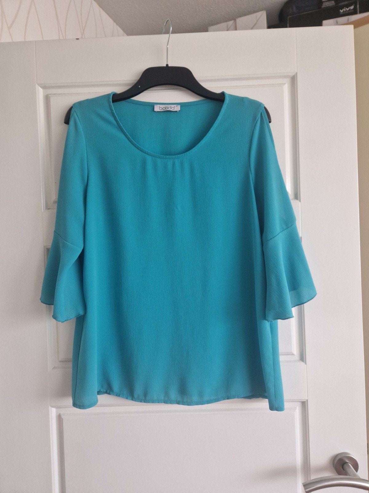 Te koop groene damesblouse, merk Batida, maat M.
Bij de mouw, Maat 38/40 (M), Ophalen of Verzenden, Zo goed als nieuw, Batida