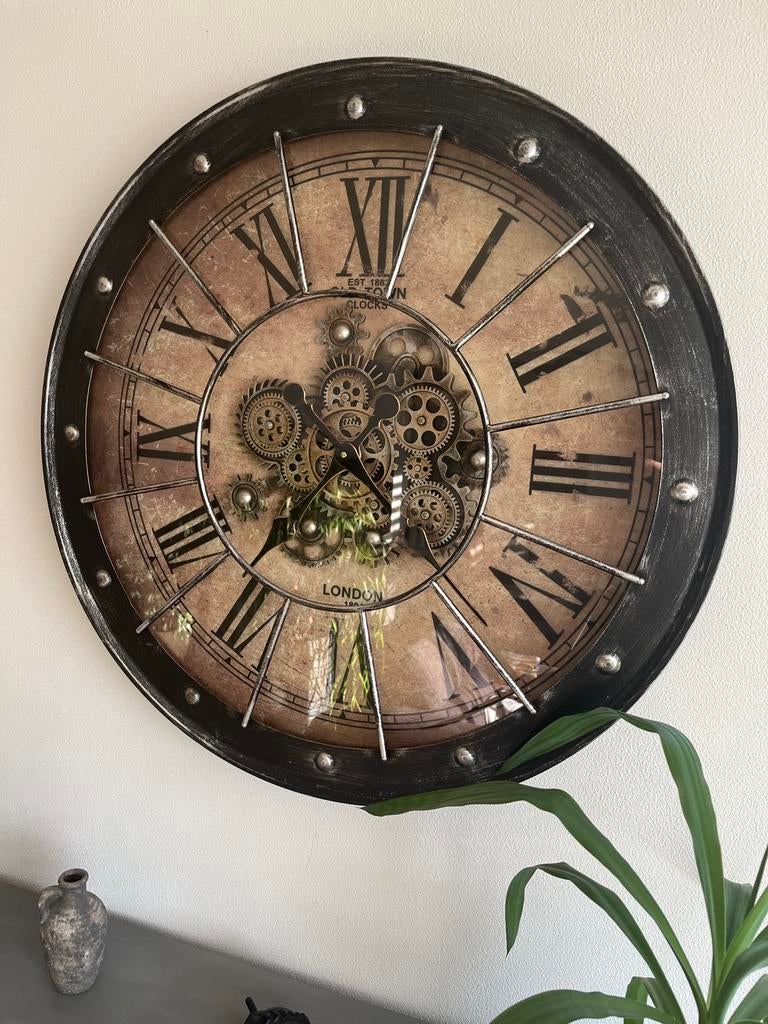 Grote wandklok met tandwielen 80cm, Ophalen, Zo goed als nieuw, Wandklok