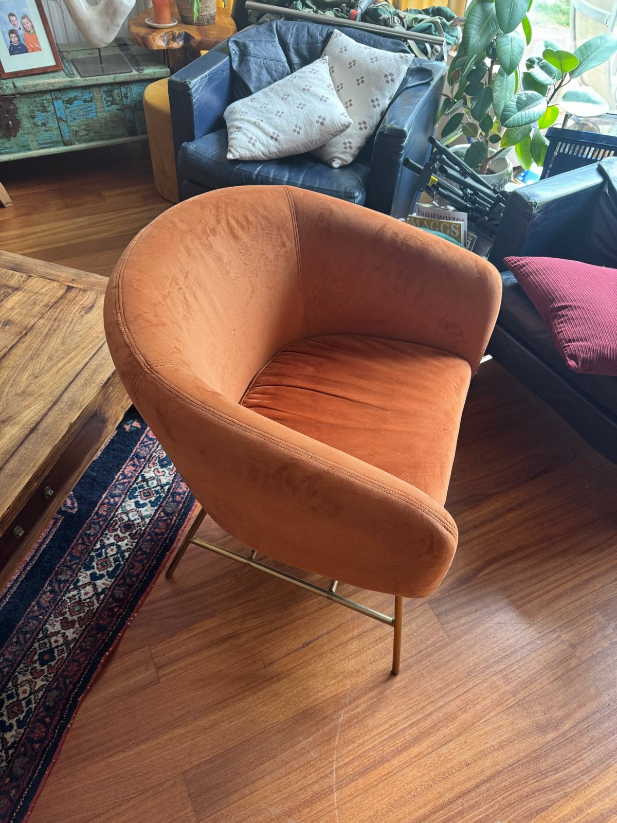 Stijlvolle oranje fluwelen fauteuil van sissy boy, Overige kleuren, Ophalen of Verzenden, Zo goed als nieuw, Metaal