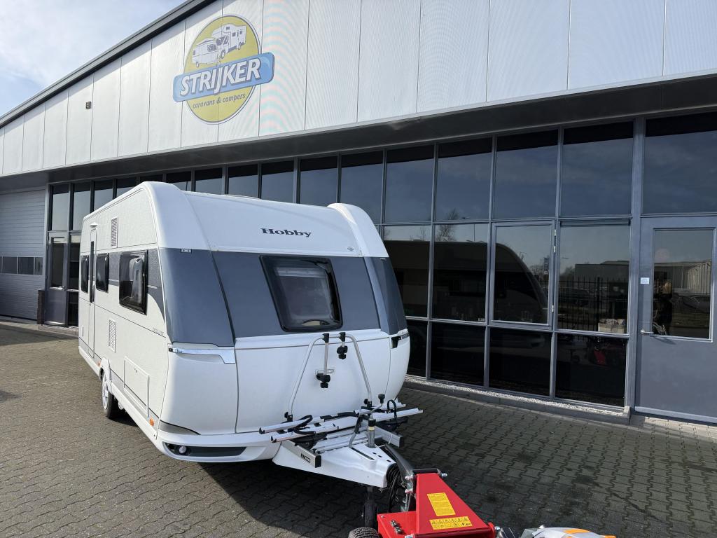 Hobby Excellent 495 UL 2 Aparte bedden ALLE OPTIES Airco etc, Standaardzit, Lengtebed, Hobby, Bedrijf