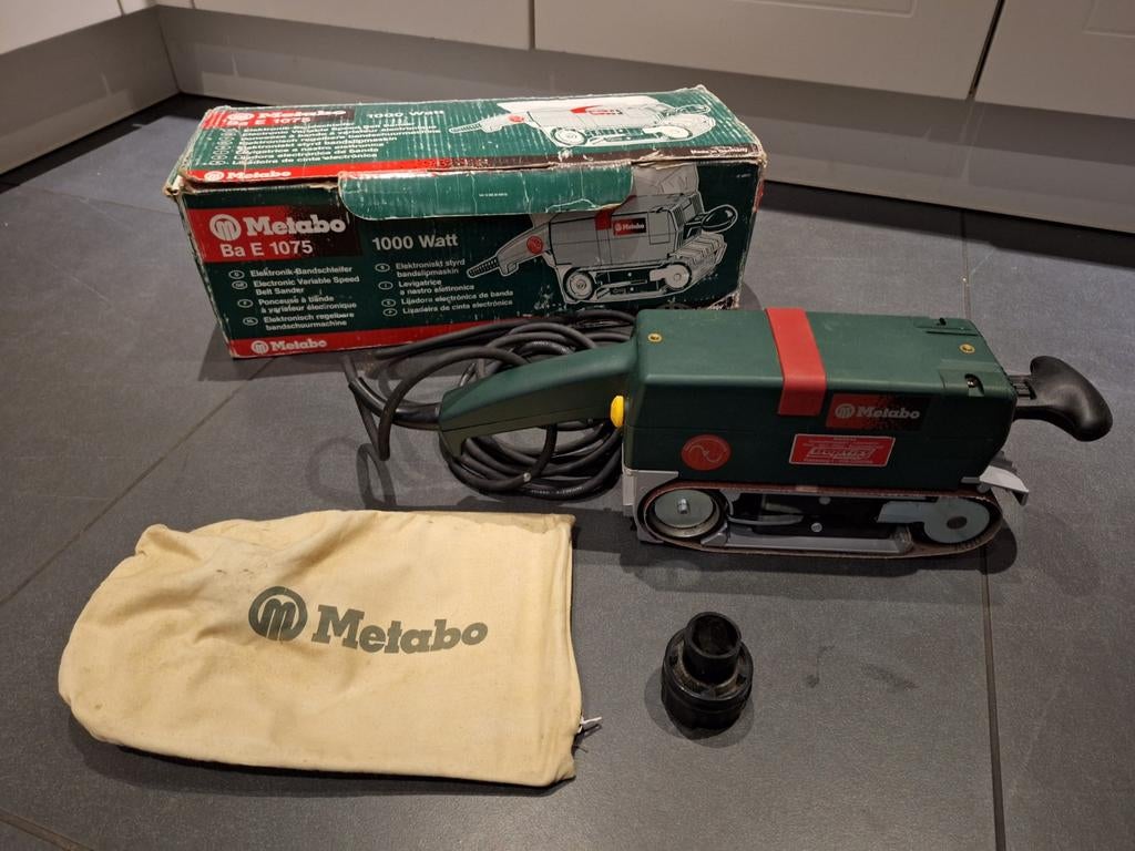 Bandschuurmachine Metabo OF E 1075 sterke machine 1000 Watt, Ophalen of Verzenden, 600 tot 1200 watt, Bandschuurmachine