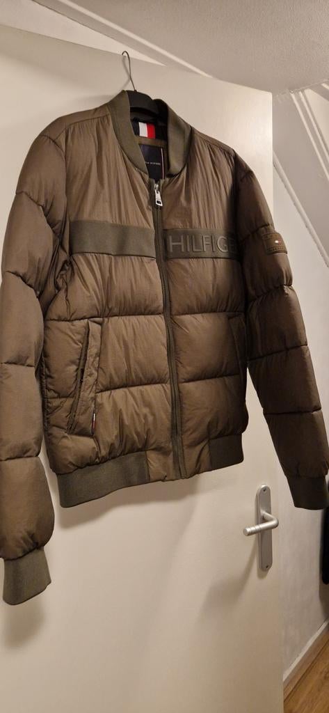 Tommy hilfiger winterjas maat s, Ophalen of Verzenden, Zo goed als nieuw, Blauw