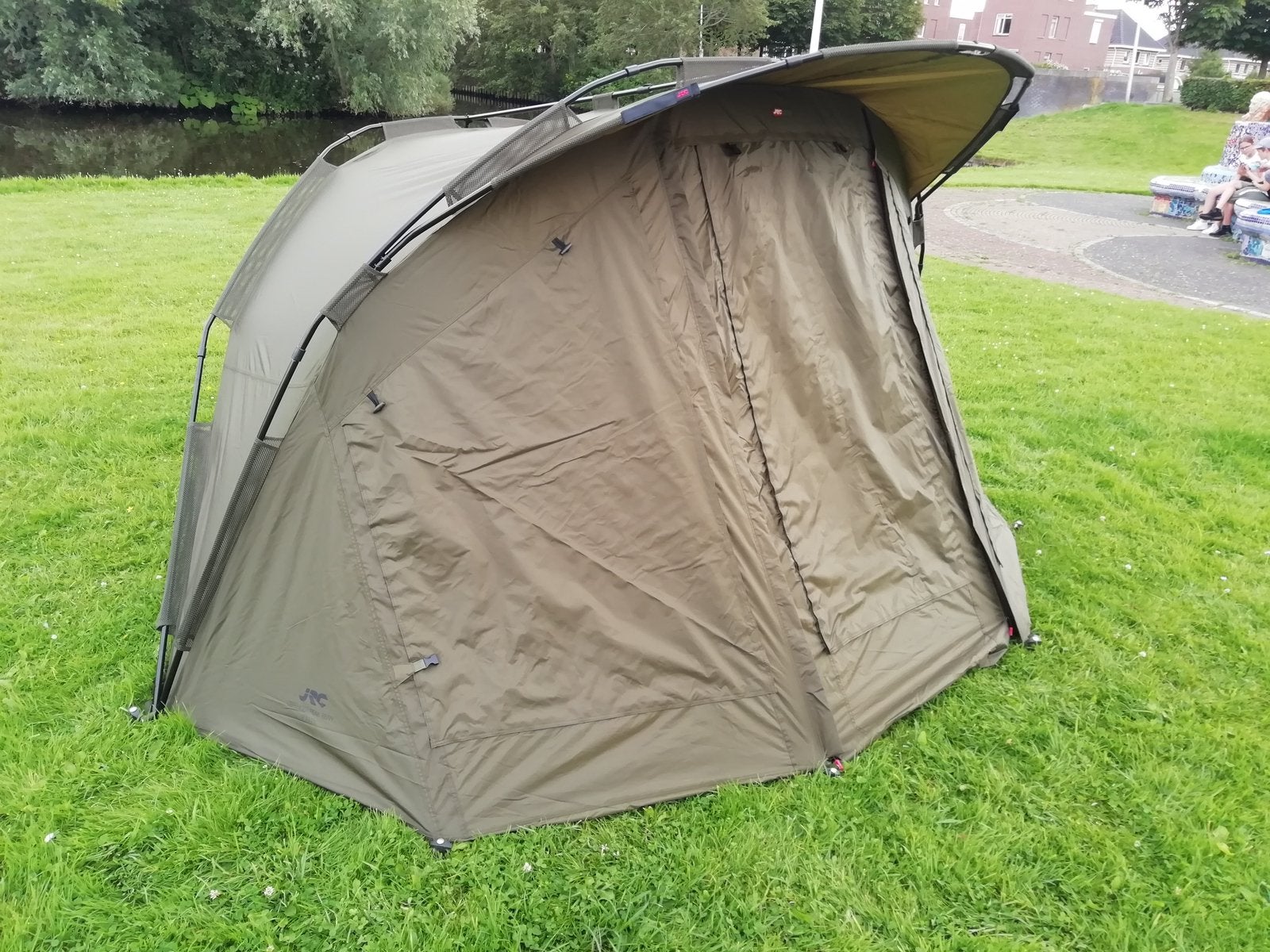 Jtc defender peak bivvy 2 man + overwrap in topstaat, Ophalen of Verzenden, Zo goed als nieuw, Overige typen