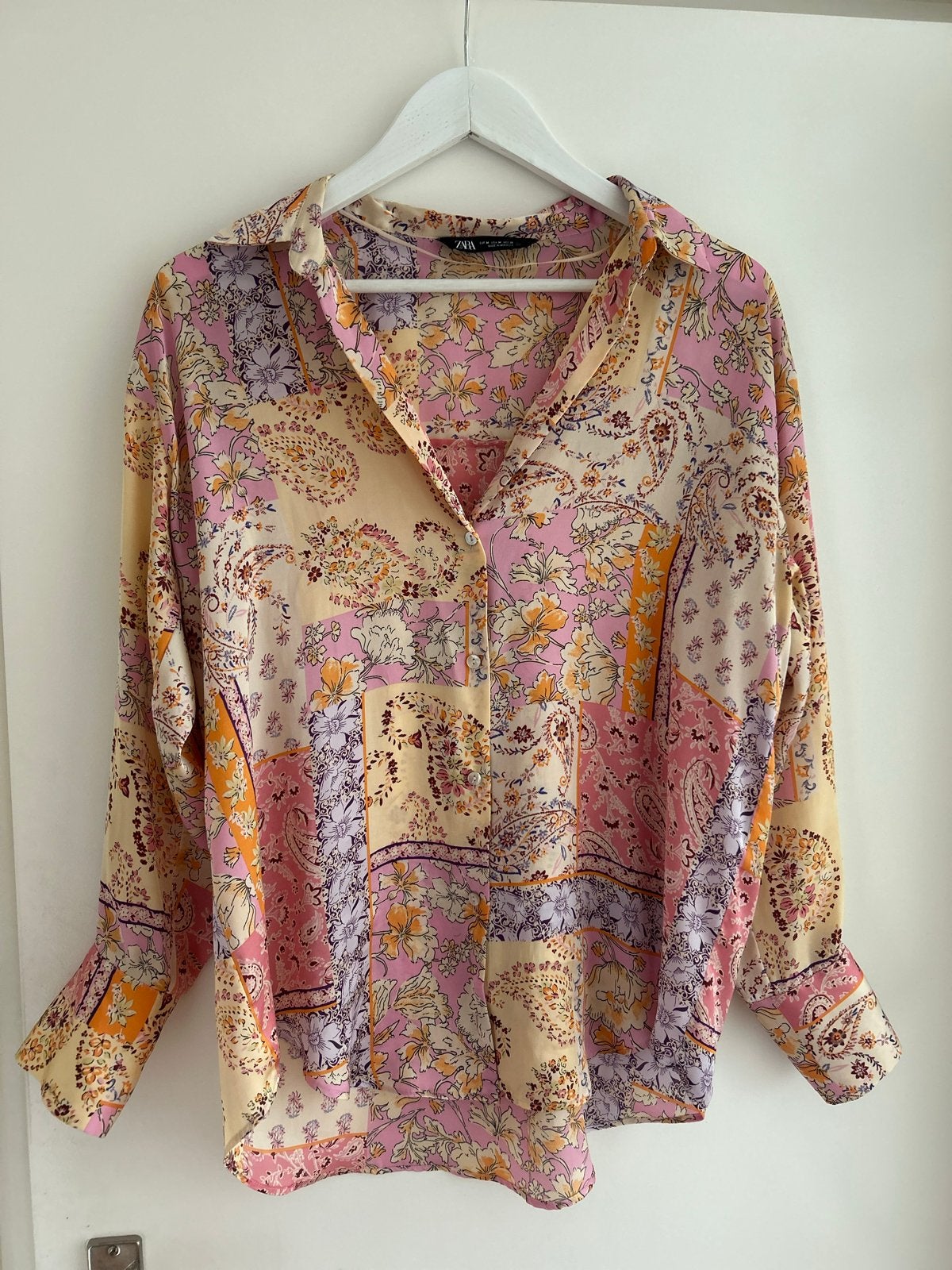 Zara Gekleurde Blouse met Bloemenprint, Kleding | Dames, Ophalen of Verzenden, Zo goed als nieuw, Maat 38/40 (M), Meerkleurig