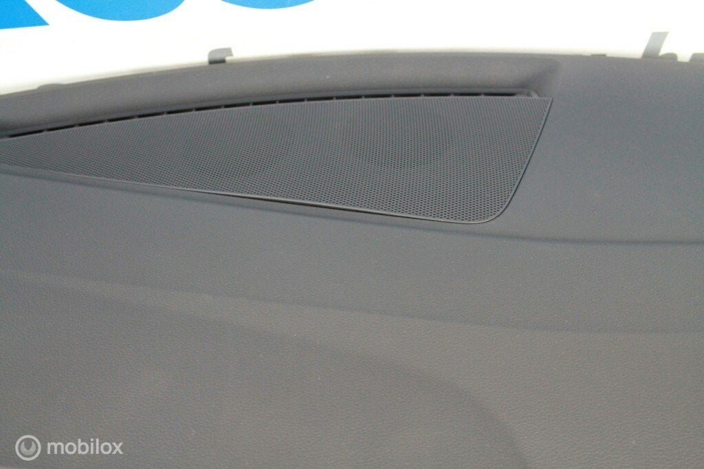 Airbag set - Dashboard 4 spaak zwart Audi Q3 F3 (2019-heden), Gebruikt, Ophalen of Verzenden