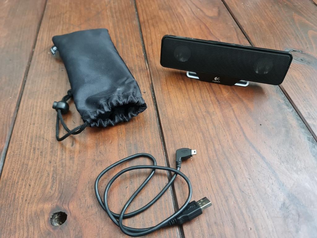 Logitech Laptop Speaker Z205 - Compacte USB-luidspreker, Ophalen of Verzenden, Zo goed als nieuw, Audiokanaal 2, Logitech