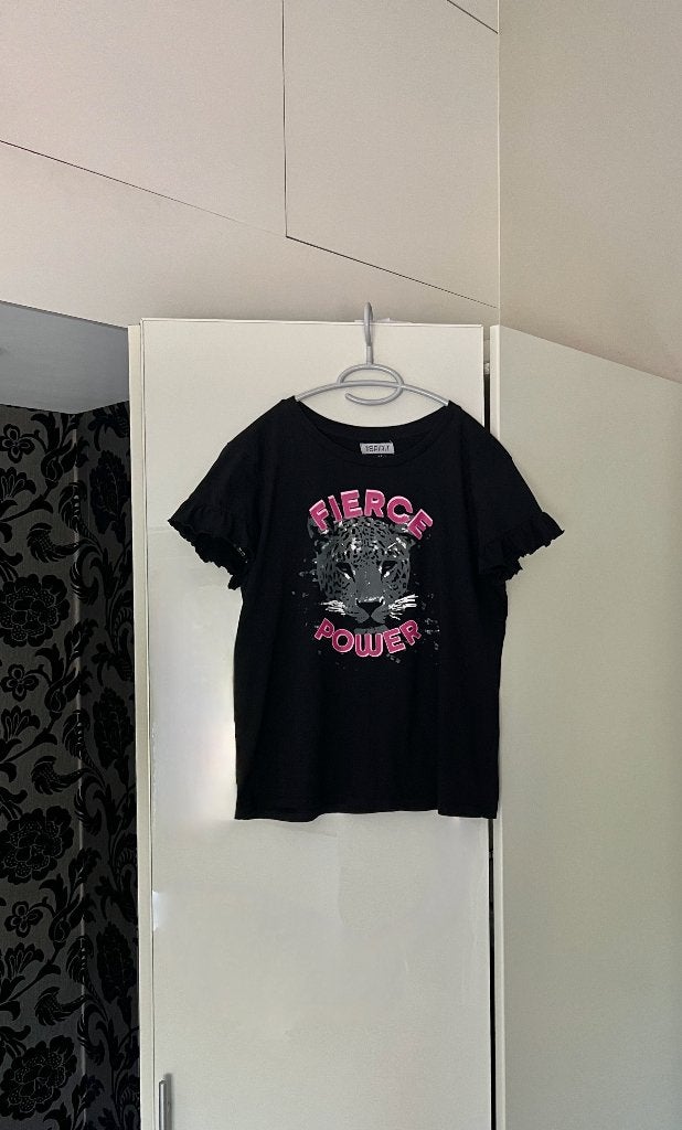 Nieuw: Zwart T-shirtje met print; True Spirit; maat medium, Maat 38/40 (M), Zwart, Nieuw, Ophalen of Verzenden