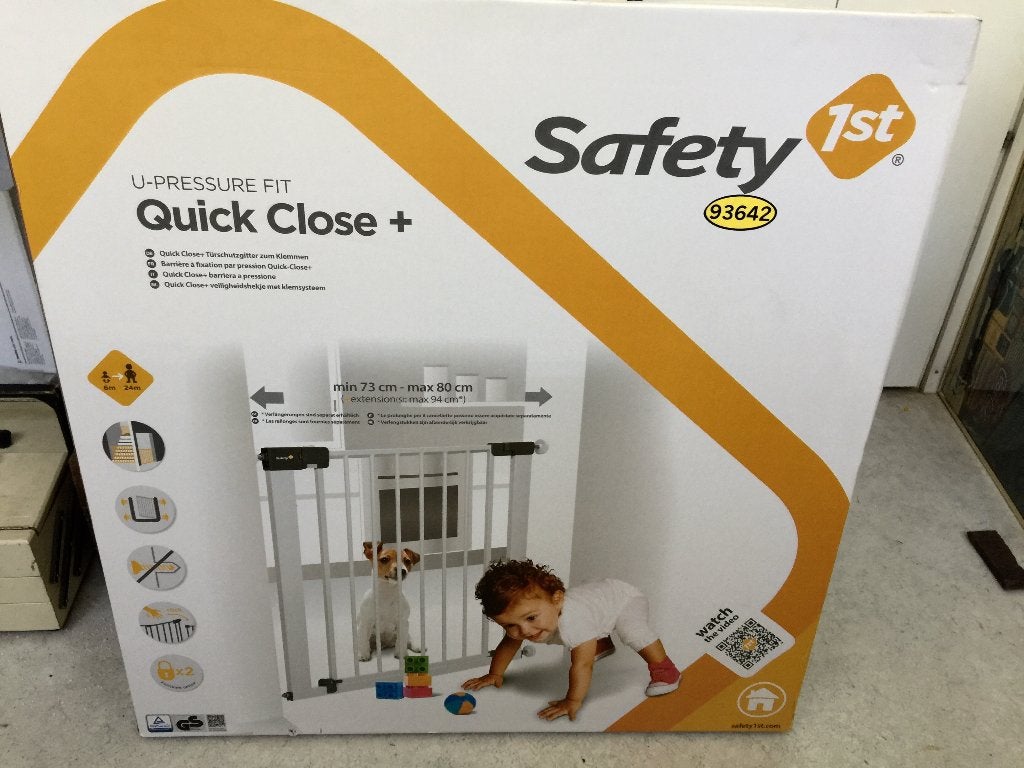 traphekje Safety 1st Quick Close, Kinderen en Baby's, Traphekjes, Ophalen, Nieuw, Klemhekje, Metaal of IJzer