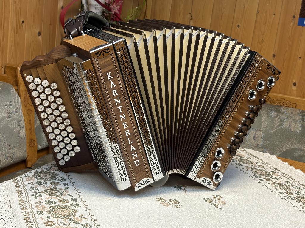 Steirische Harmonika Kärntnerland Edelweiß Plus, Overige formaten, Knopaccordeon, Ophalen, Overige merken
