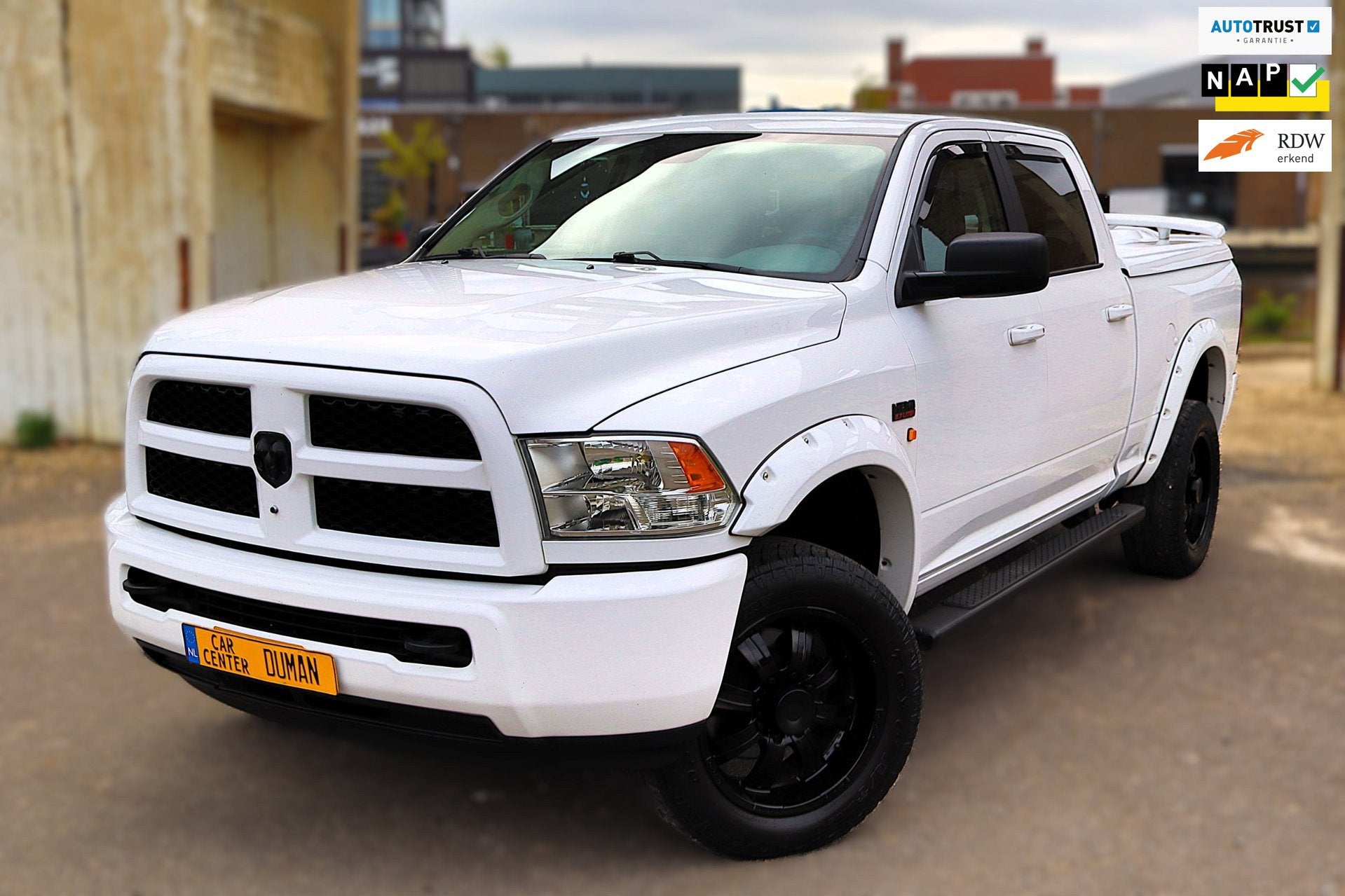Dodge RAM 2500 HEAVY DUTY SLT NAP NAVI CAMERA LPG, Auto's, Automaat, Stof, Gebruikt, 5654 cc