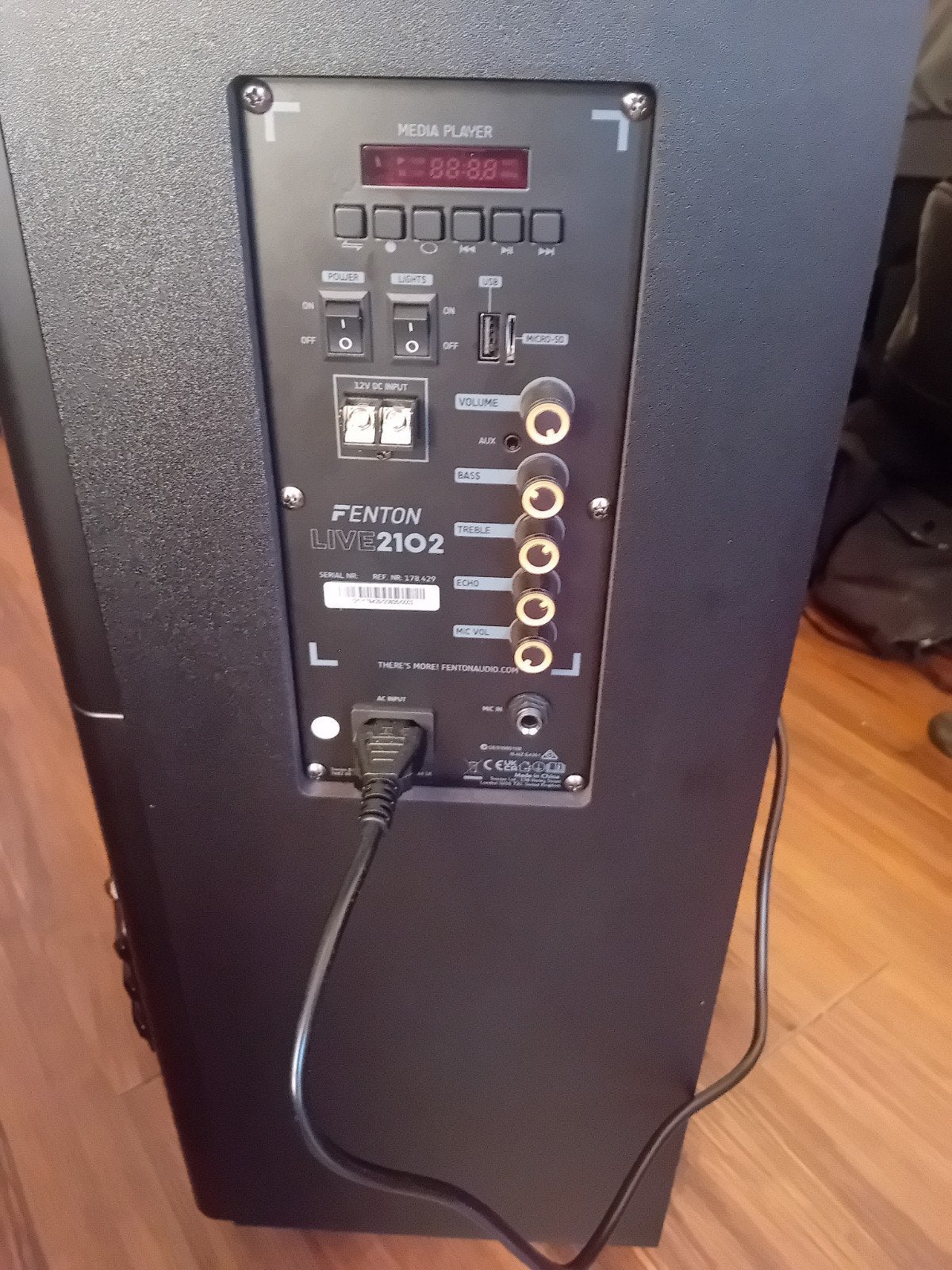 Fenton live 2102, Ophalen, Zo goed als nieuw, Minder dan 500 watt