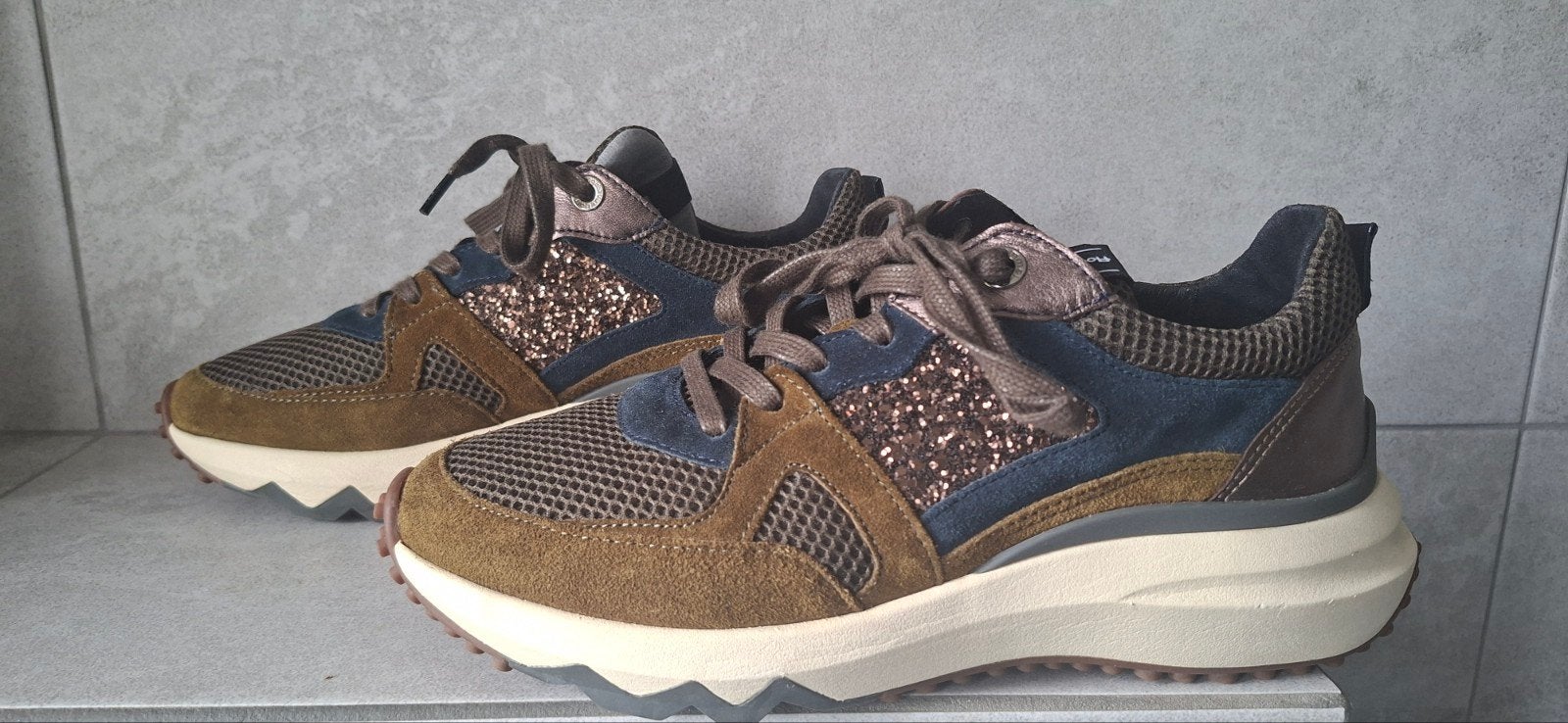 Nieuwe Floris van Bommel sneakers dames, Floris van Bommel, Ophalen of Verzenden, Nieuw, Sneakers of Gympen