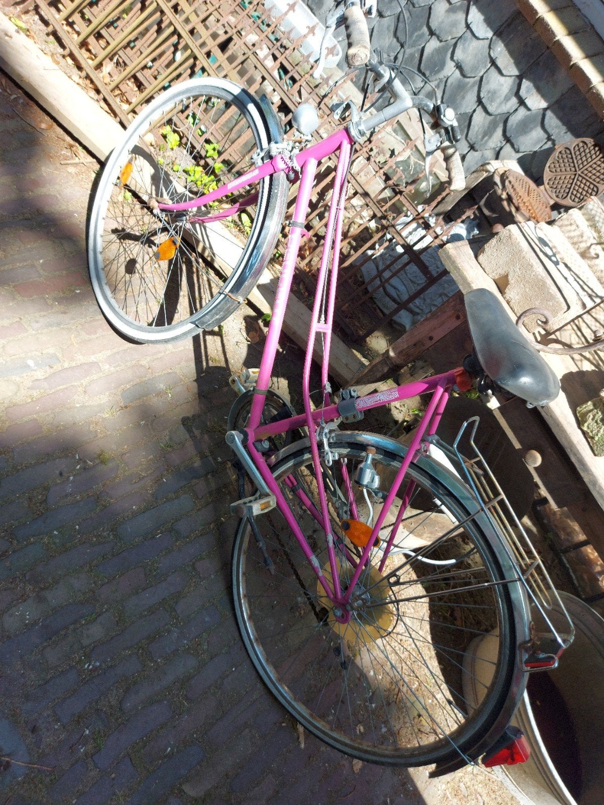 Peugeot fiets jaren 60 orgineel ook banden IGST, Fietsen en Brommers, Brommeronderdelen | Oldtimers, Ophalen, Gebruikt, Overige merken