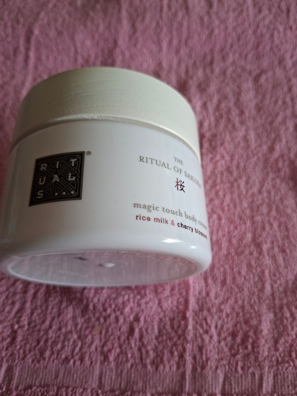 rituals of sakura body cream, Ophalen of Verzenden, Nieuw, Bodylotion, Crème of Olie